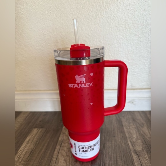 Stanley Valentine’s Day 2025 Sweet Hearts 40oz Tumbler Red Ruby AUTHENTIC TARGET - Picture 1 of 8